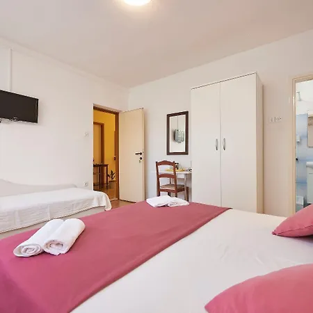 Apartman And Ivo Trogir